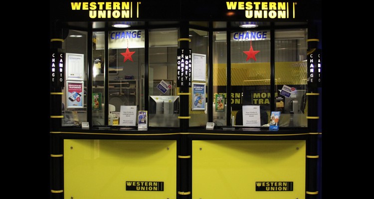 Trasferimento di denaro internazionale: Western Union contro World Remit contro Bitcoin