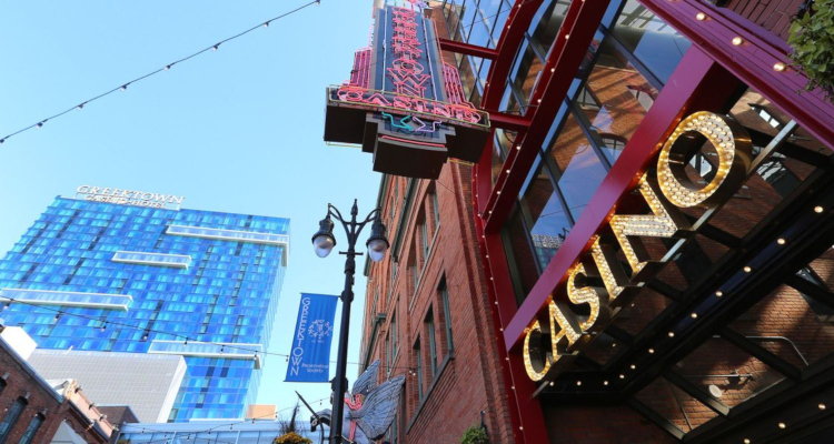 Penn national expands into michigan with greektown casino purchase